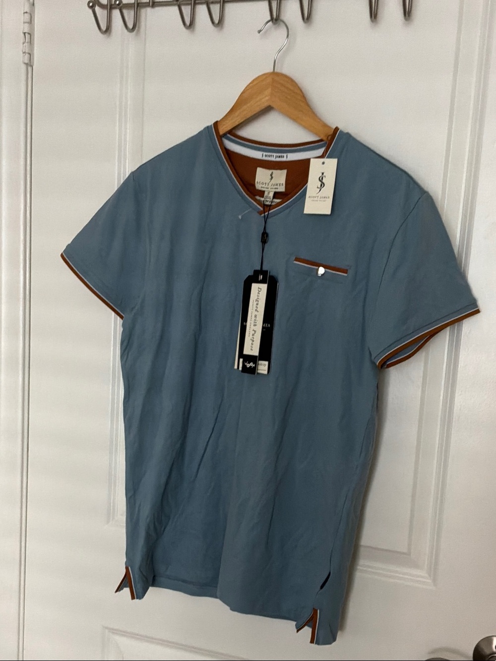 Men's V-Neck Pocket Tee in Slate Blue with Brown Trim - Picture 5 of 12